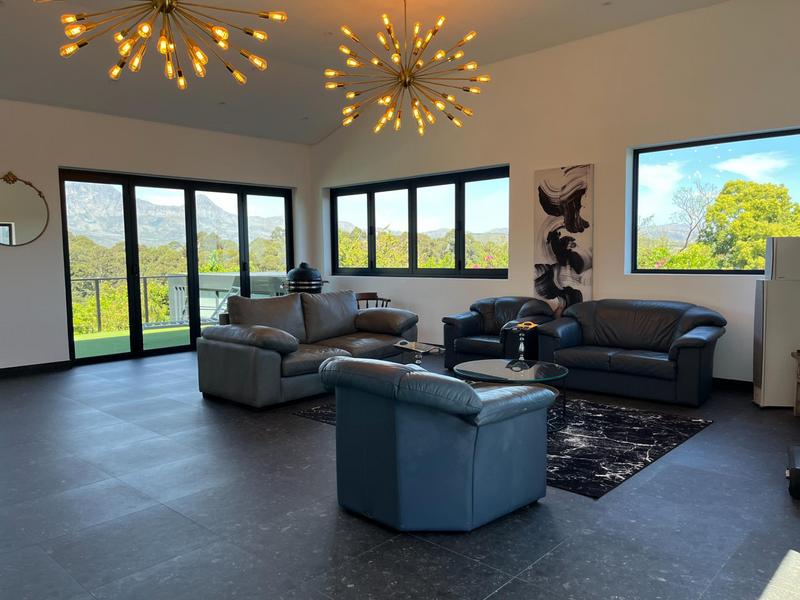 4 Bedroom Property for Sale in Helderrand Western Cape